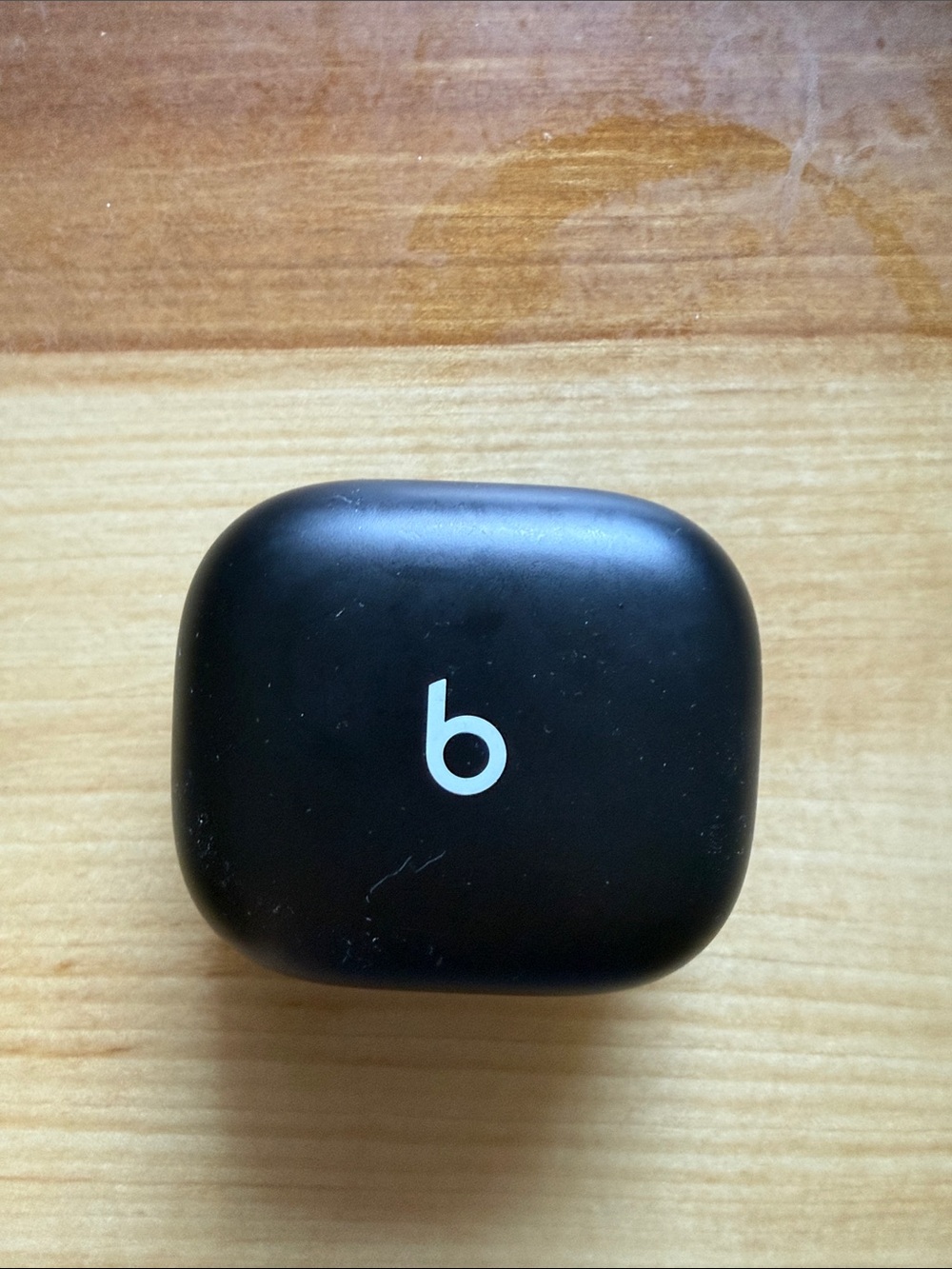 Power Beats Pro 2 - High Proformance Earbuds with charging case - Picture 3 of 4